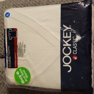 NWT Men's Jockey V-neck T-shirts - XL